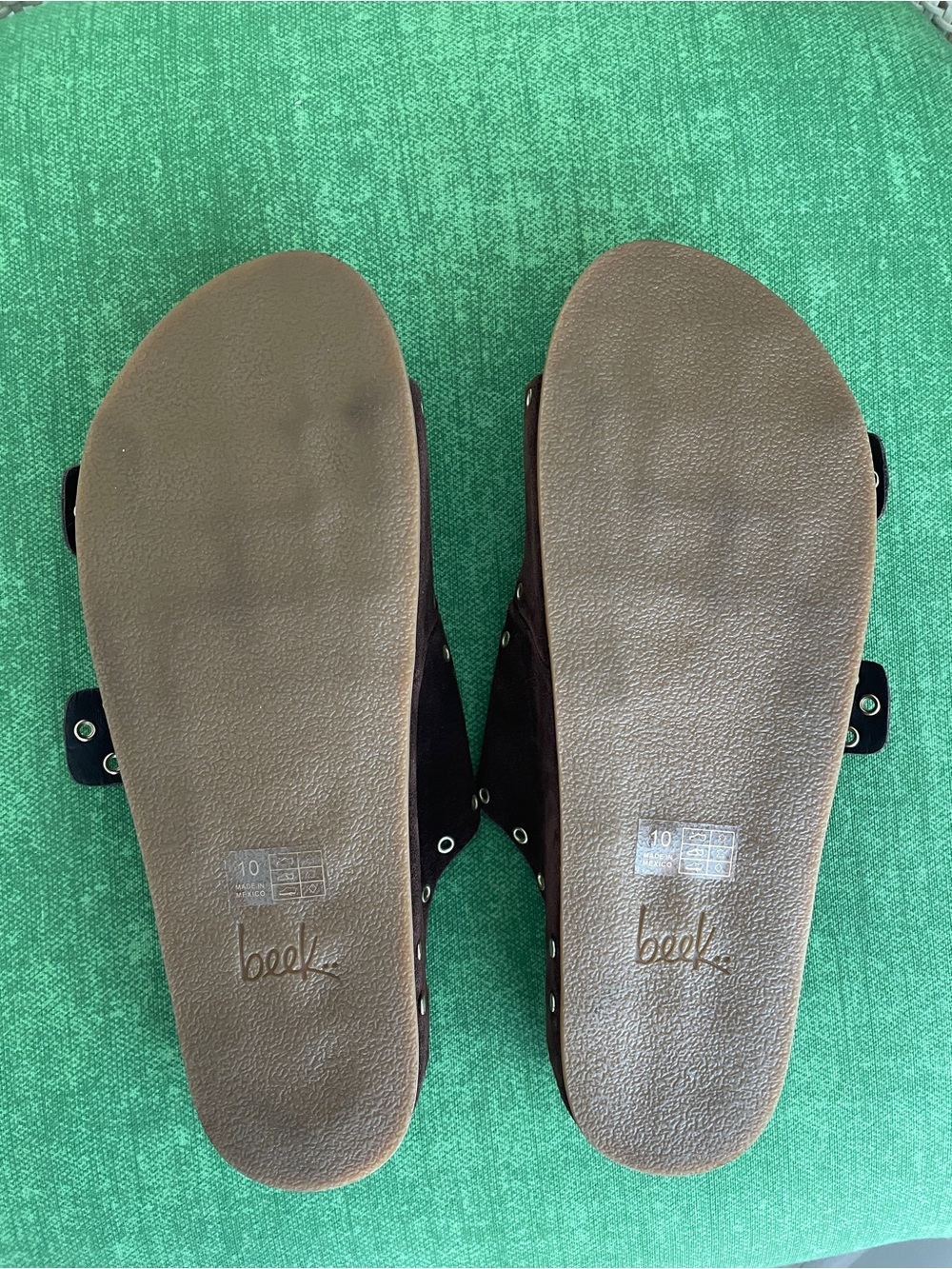 Beek cedar sandals in “coffee” color size 10 - Picture 5 of 7